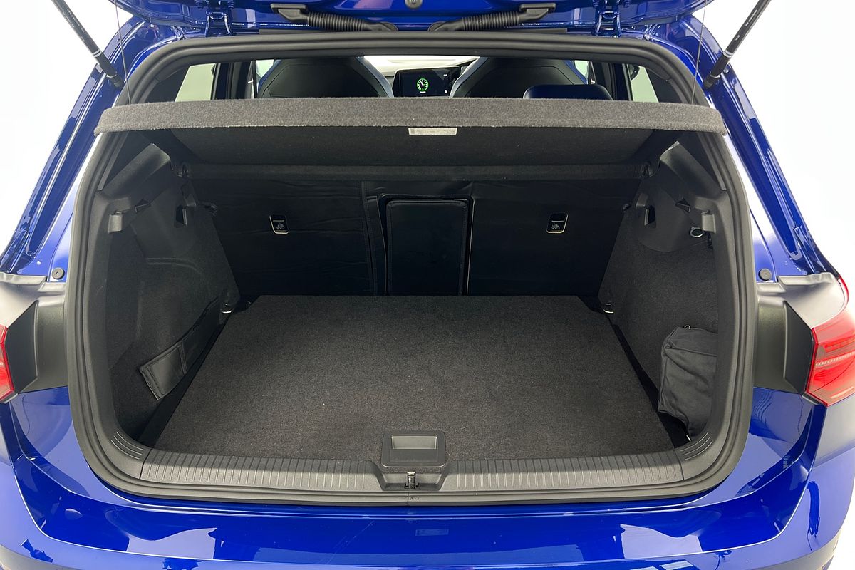 2024 Volkswagen Golf R 8