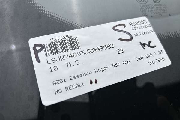 2018 MG ZS Essence AZS1