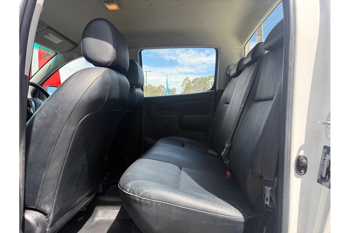 2015 Toyota Hilux Workmate TGN16R Rear Wheel Drive