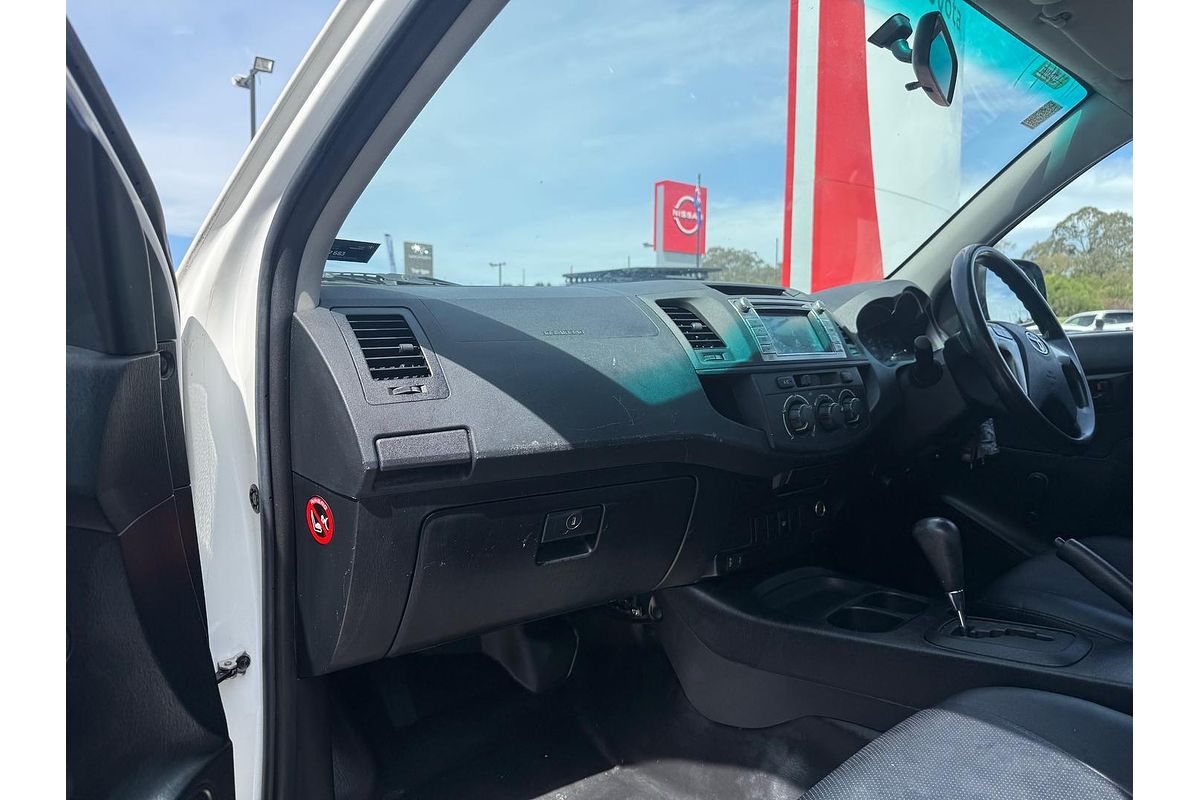 2015 Toyota Hilux Workmate TGN16R Rear Wheel Drive