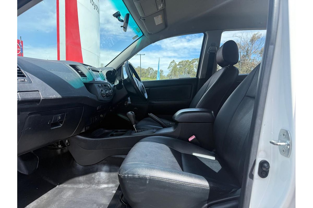 2015 Toyota Hilux Workmate TGN16R Rear Wheel Drive