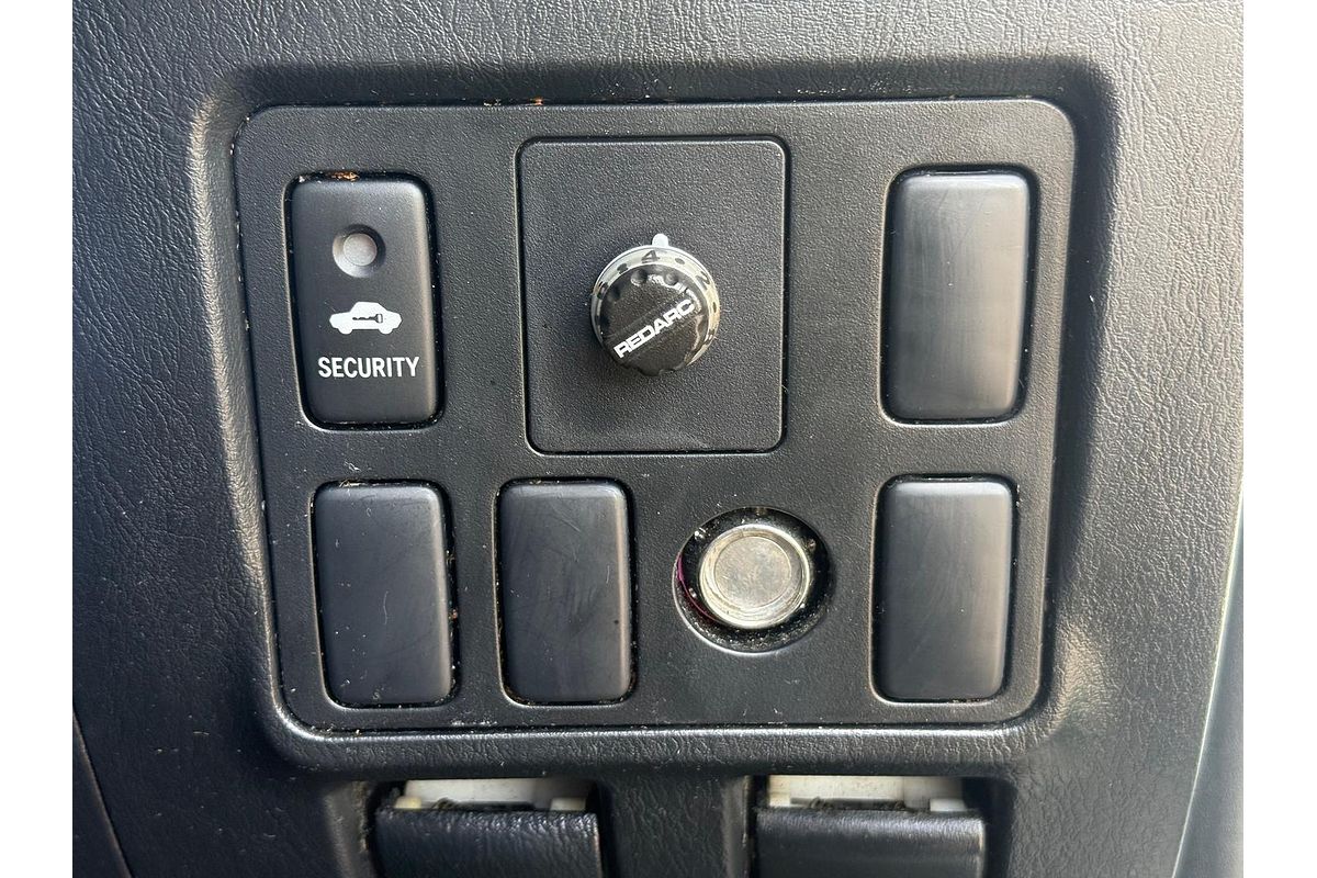 2015 Toyota Hilux Workmate TGN16R Rear Wheel Drive