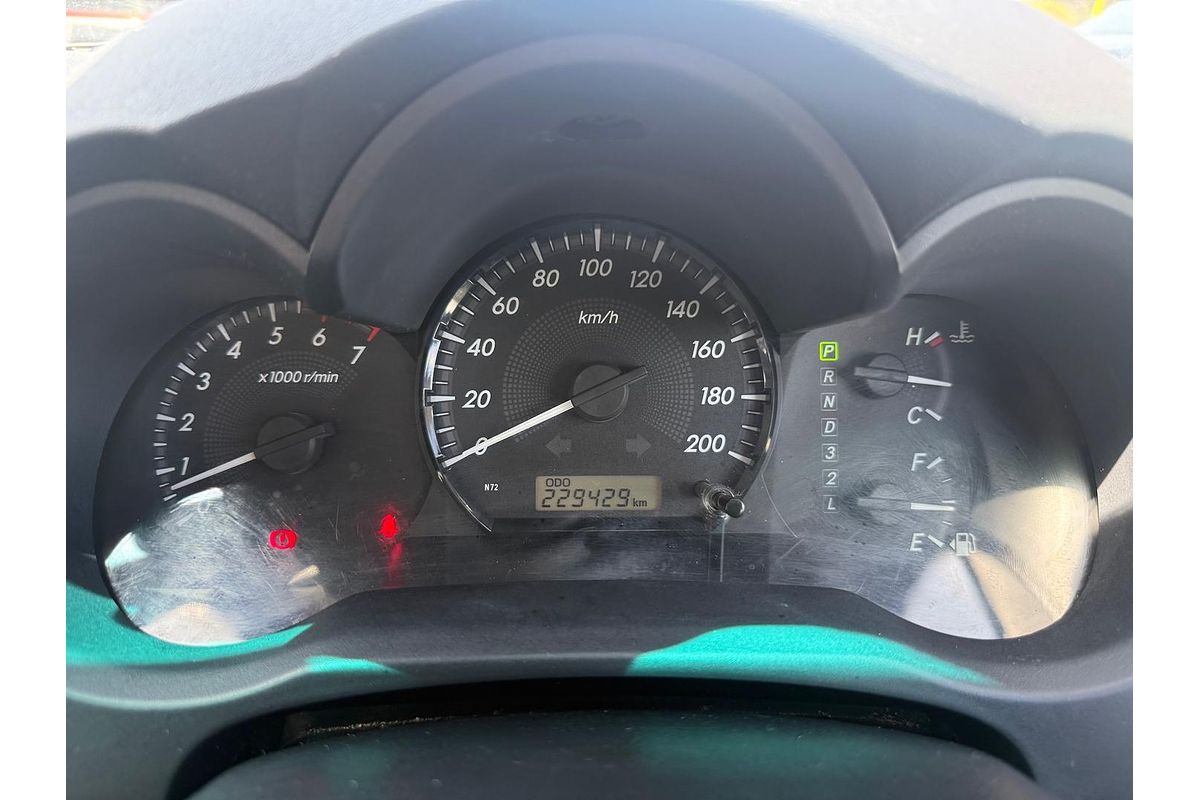 2015 Toyota Hilux Workmate TGN16R Rear Wheel Drive