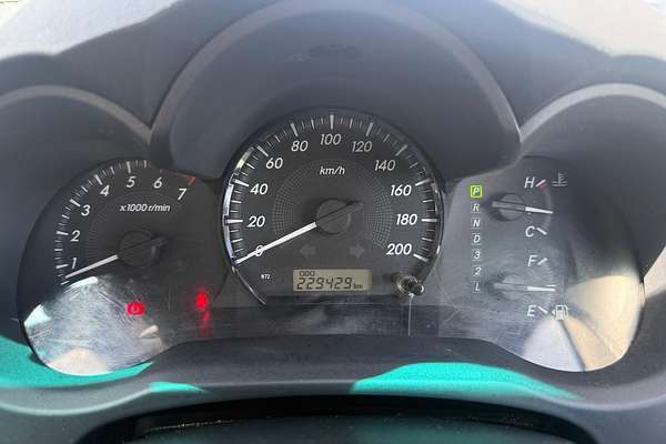 2015 Toyota Hilux Workmate TGN16R Rear Wheel Drive