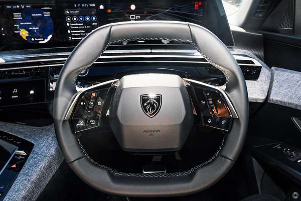 2025 Peugeot 3008 Allure Hybrid P64