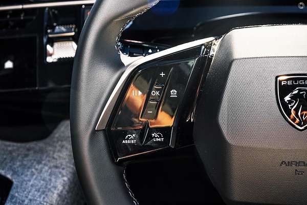 2025 Peugeot 3008 Allure Hybrid P64