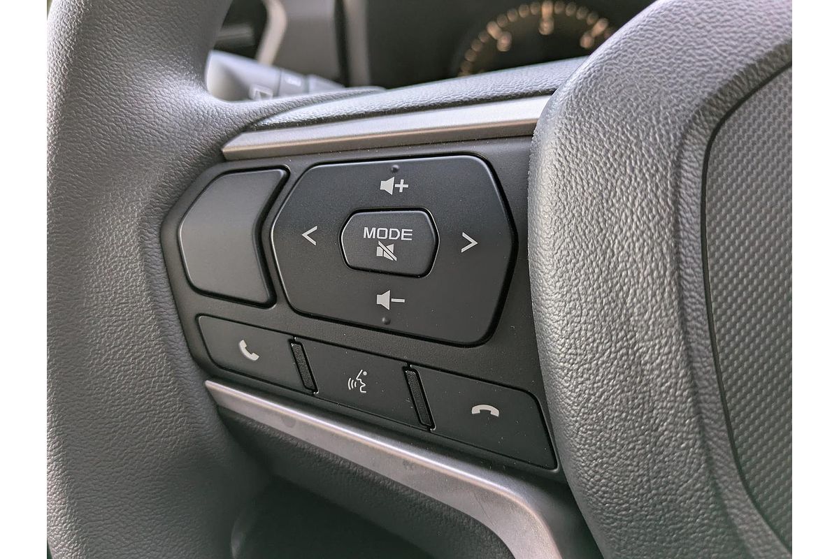 2025 Isuzu MU-X LS-M