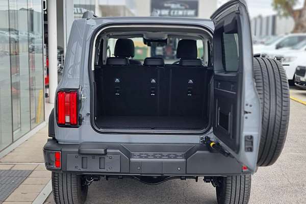 2025 GWM Tank 300 Ultra P01