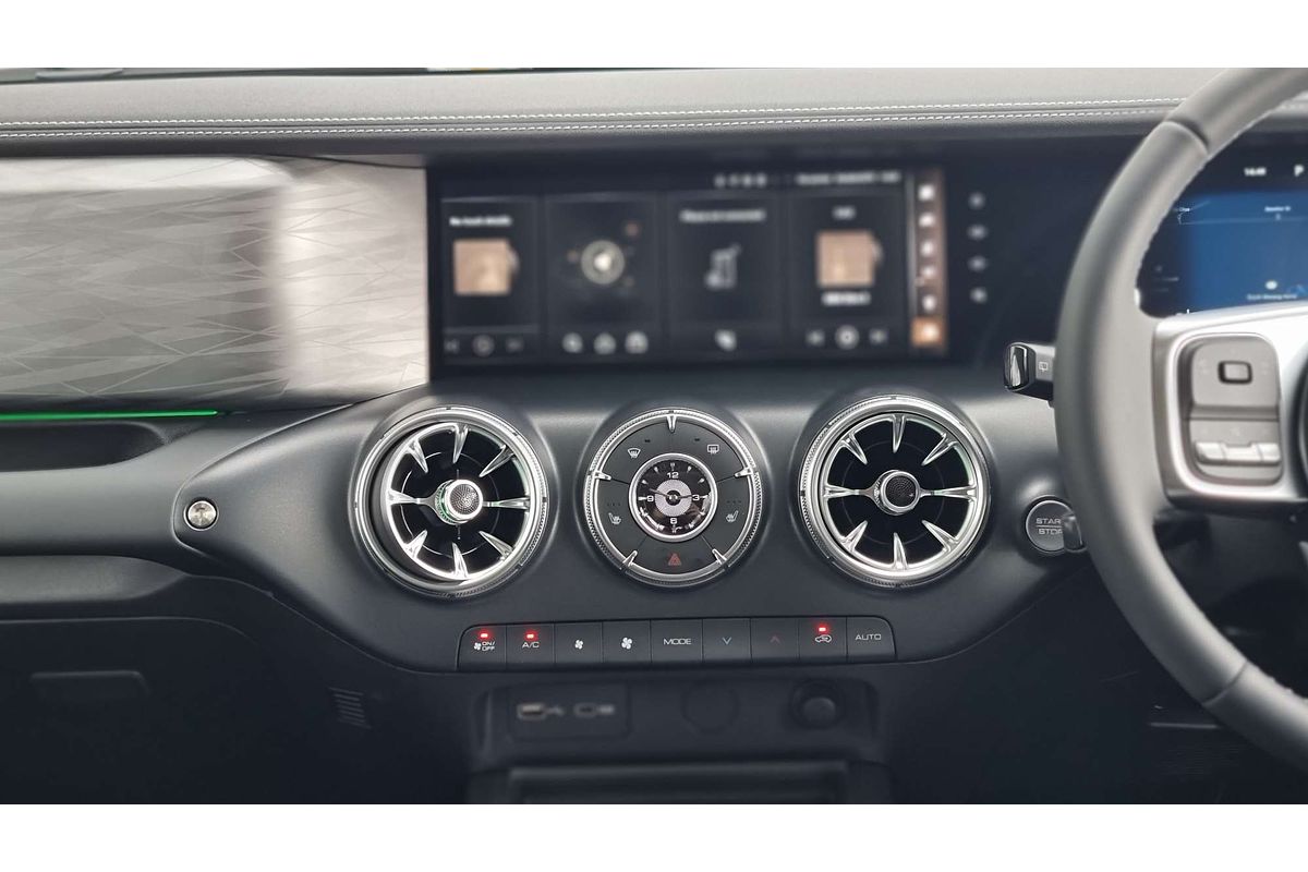 2025 GWM Tank 300 Ultra P01