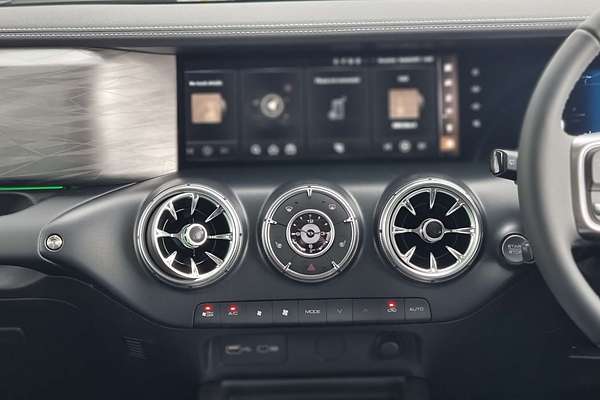 2025 GWM Tank 300 Ultra P01