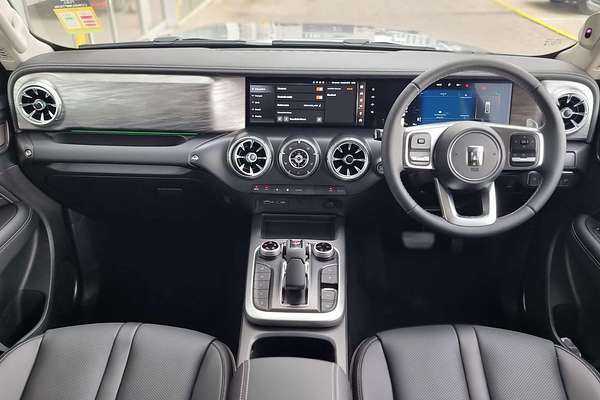 2025 GWM Tank 300 Ultra P01