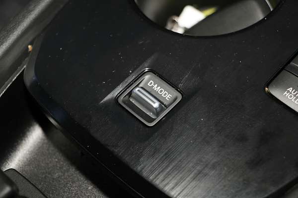 2025 Nissan X-TRAIL ST T33