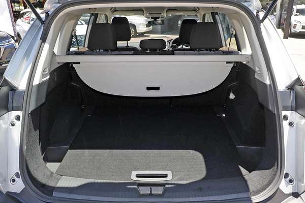 2025 Nissan X-TRAIL ST T33