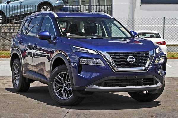2025 Nissan X-TRAIL ST T33