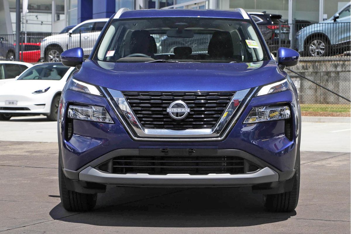 2025 Nissan X-TRAIL ST T33