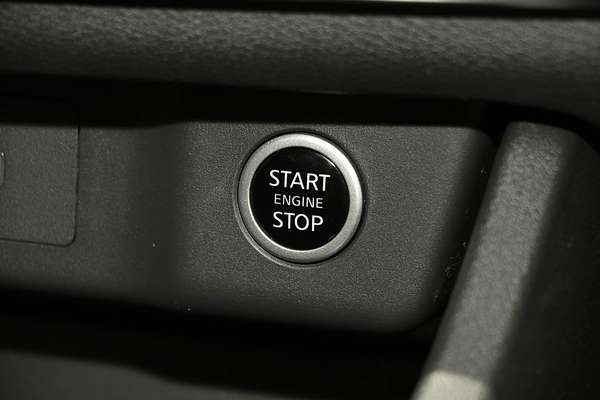 2025 Nissan X-TRAIL ST T33