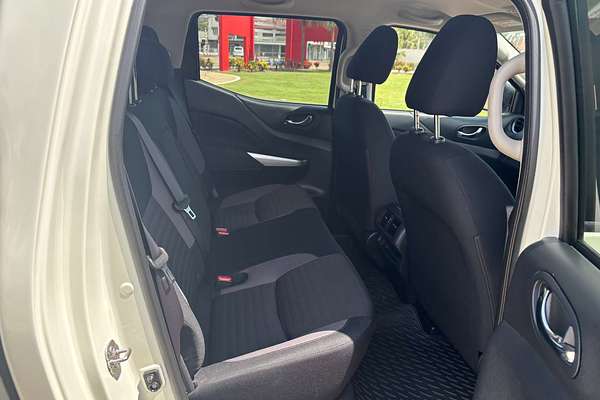 2023 Nissan Navara ST D23 4X4