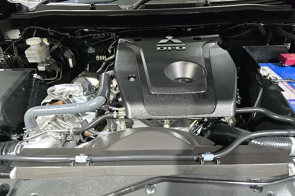 2022 Mitsubishi Triton GLS MR 4X4