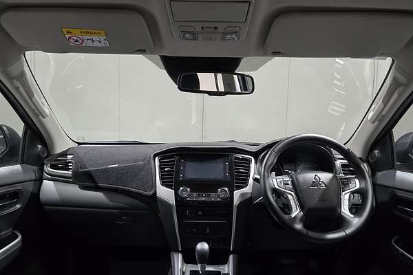 2022 Mitsubishi Triton GLS MR 4X4