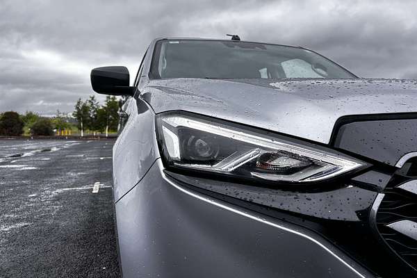 2023 Isuzu MU-X LS-M