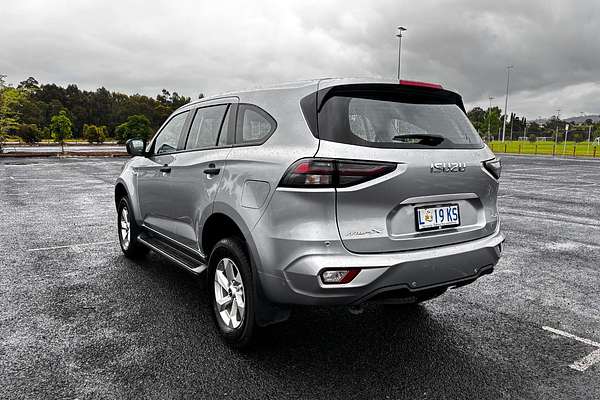 2023 Isuzu MU-X LS-M