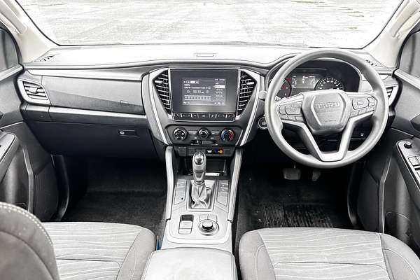 2023 Isuzu MU-X LS-M