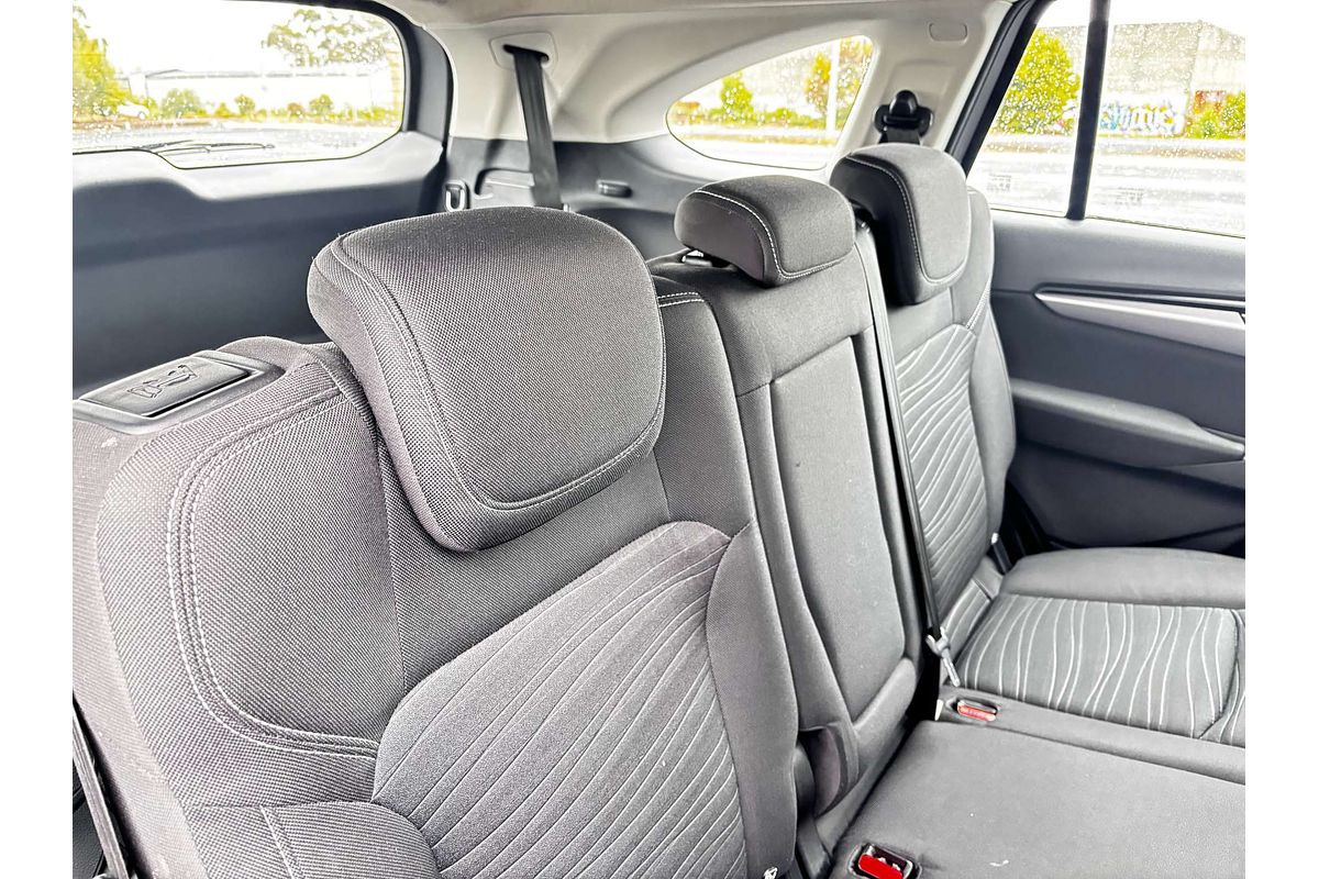 2023 Isuzu MU-X LS-M