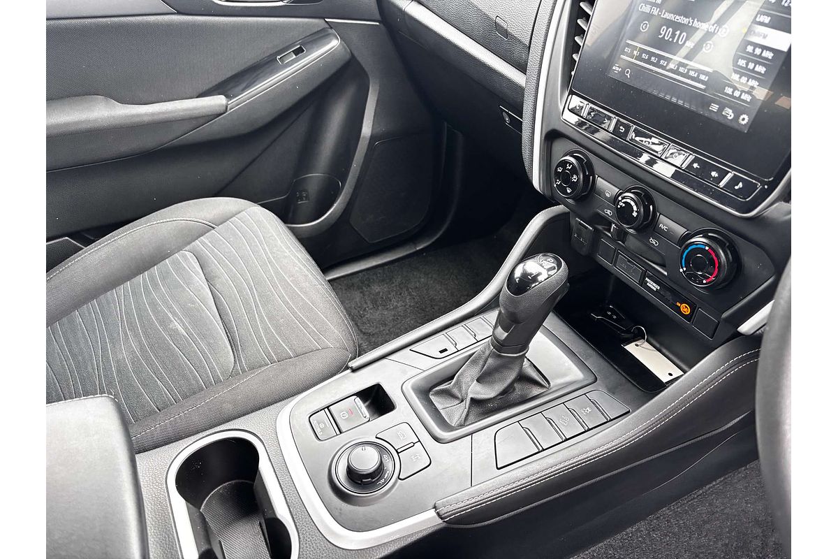 2023 Isuzu MU-X LS-M