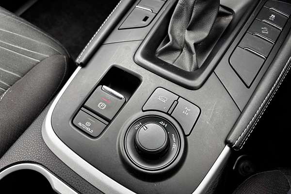 2023 Isuzu MU-X LS-M