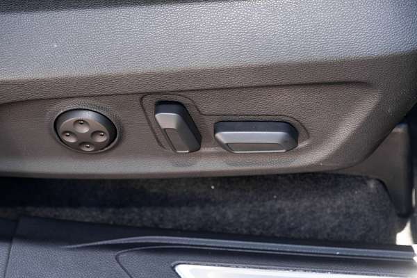 2025 LDV D90 Executive SV9A