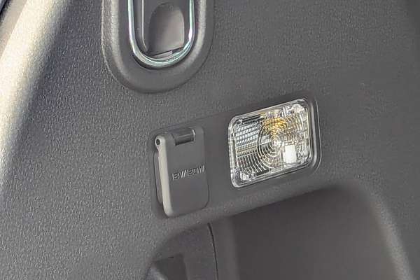 2025 Isuzu MU-X X-TERRAIN