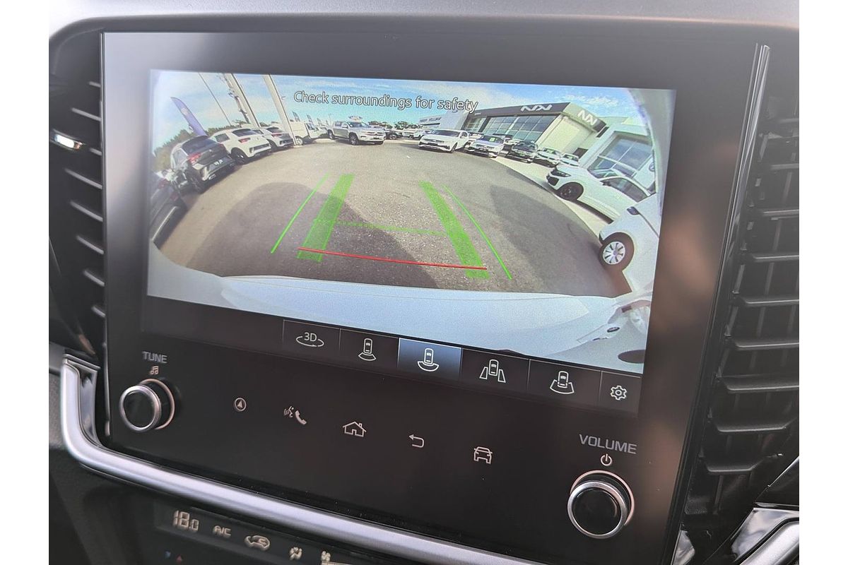 2025 Isuzu MU-X X-TERRAIN