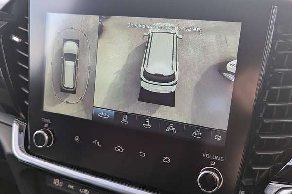 2025 Isuzu MU-X X-TERRAIN