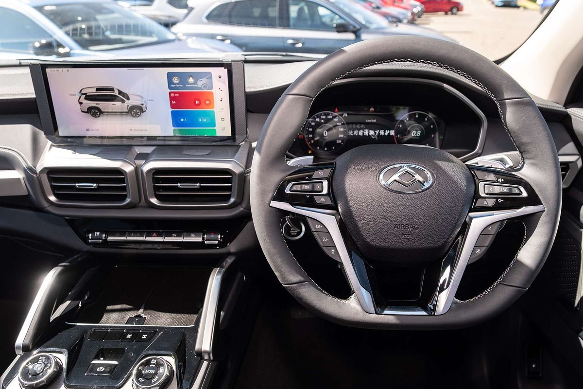 2025 LDV D90 Executive SV9A