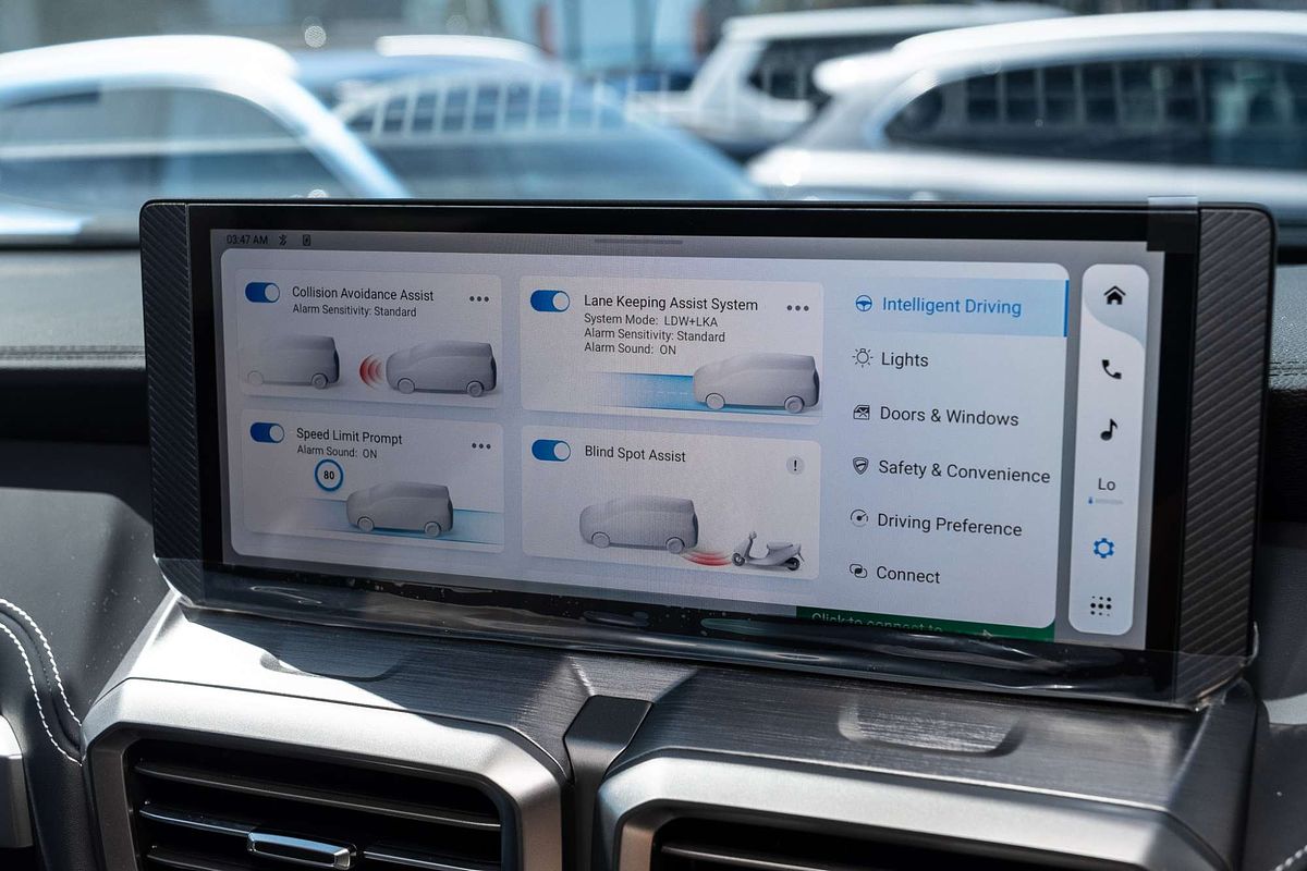 2025 LDV D90 Executive SV9A