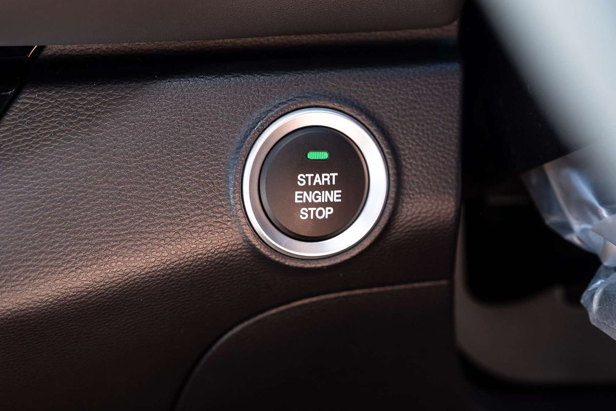 2025 LDV D90 Executive SV9A