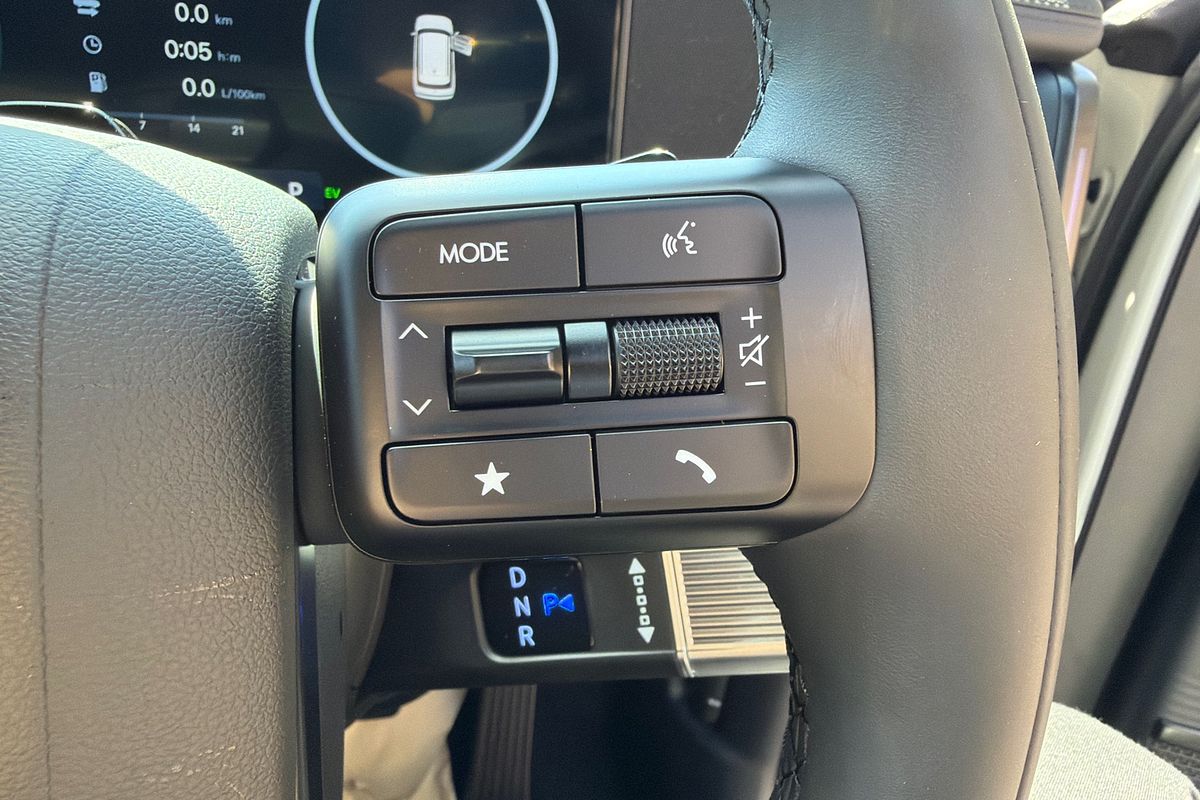 2025 Hyundai Santa Fe Hybrid Calligraphy MX5.V2