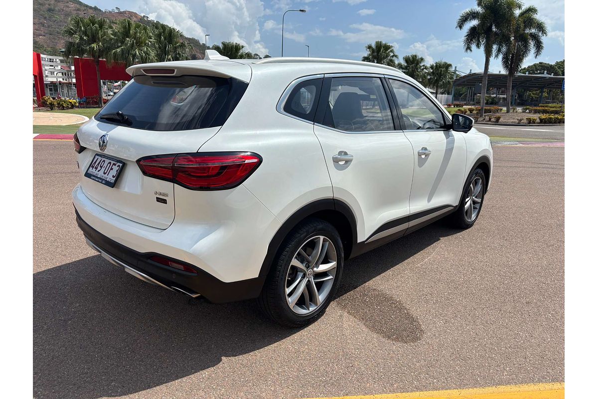 2021 MG HS Essence SAS23