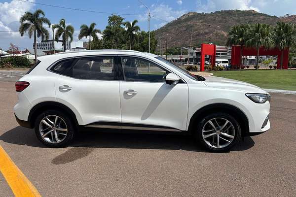 2021 MG HS Essence SAS23