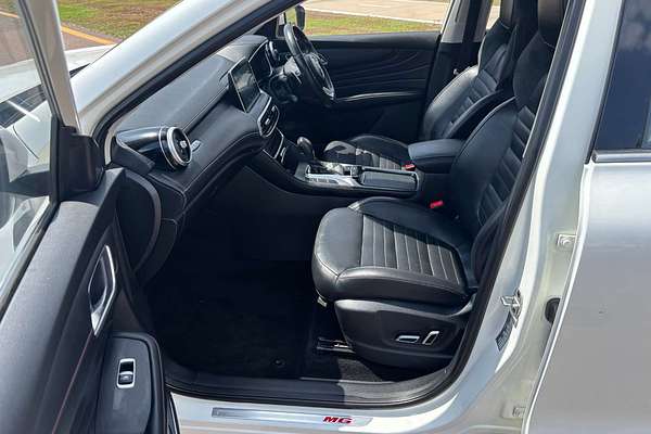 2021 MG HS Essence SAS23