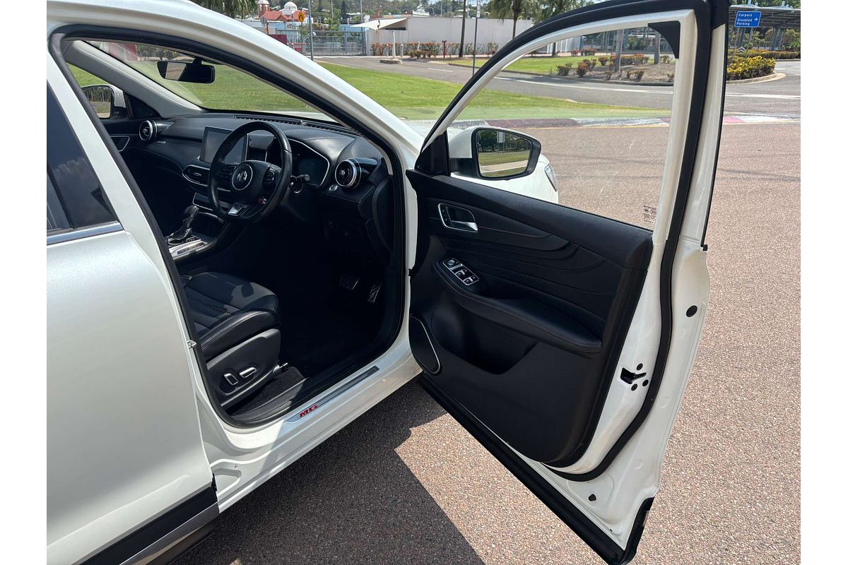 2021 MG HS Essence SAS23