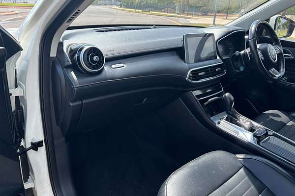 2021 MG HS Essence SAS23