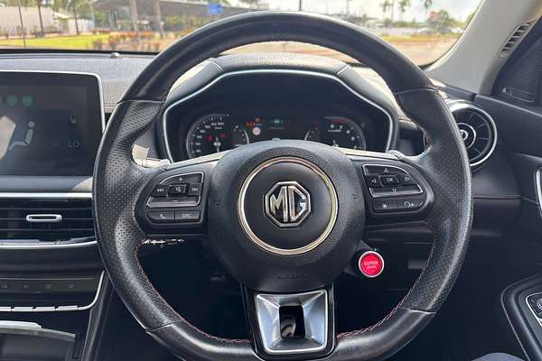 2021 MG HS Essence SAS23