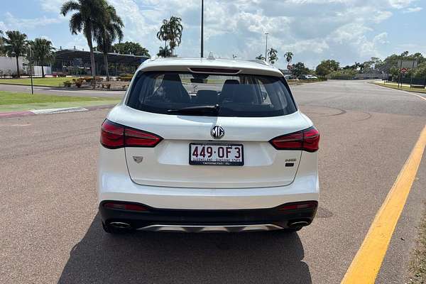 2021 MG HS Essence SAS23