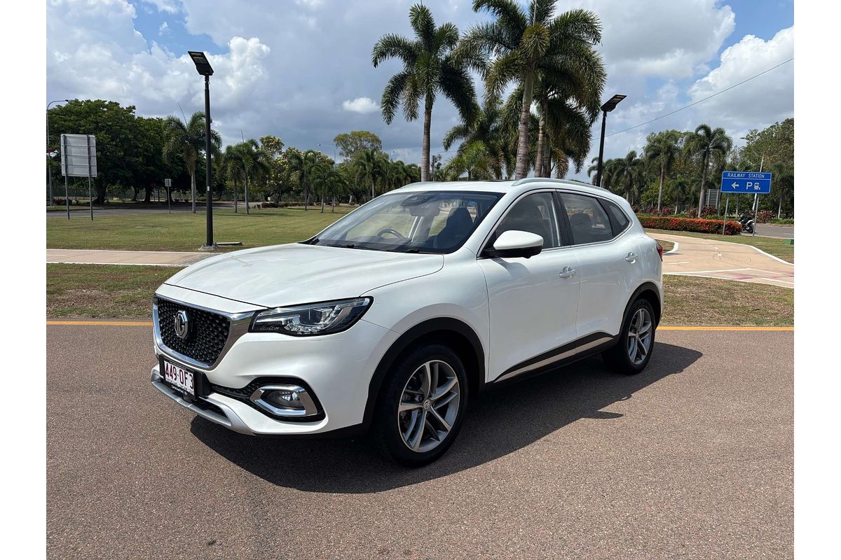 2021 MG HS Essence SAS23