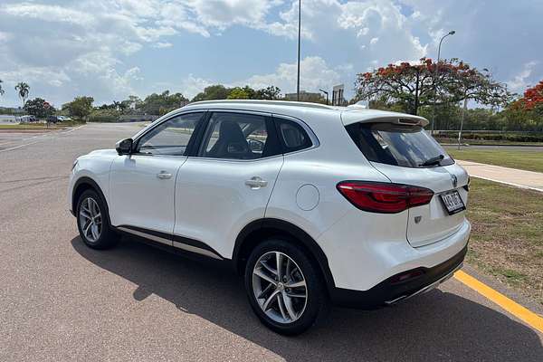 2021 MG HS Essence SAS23