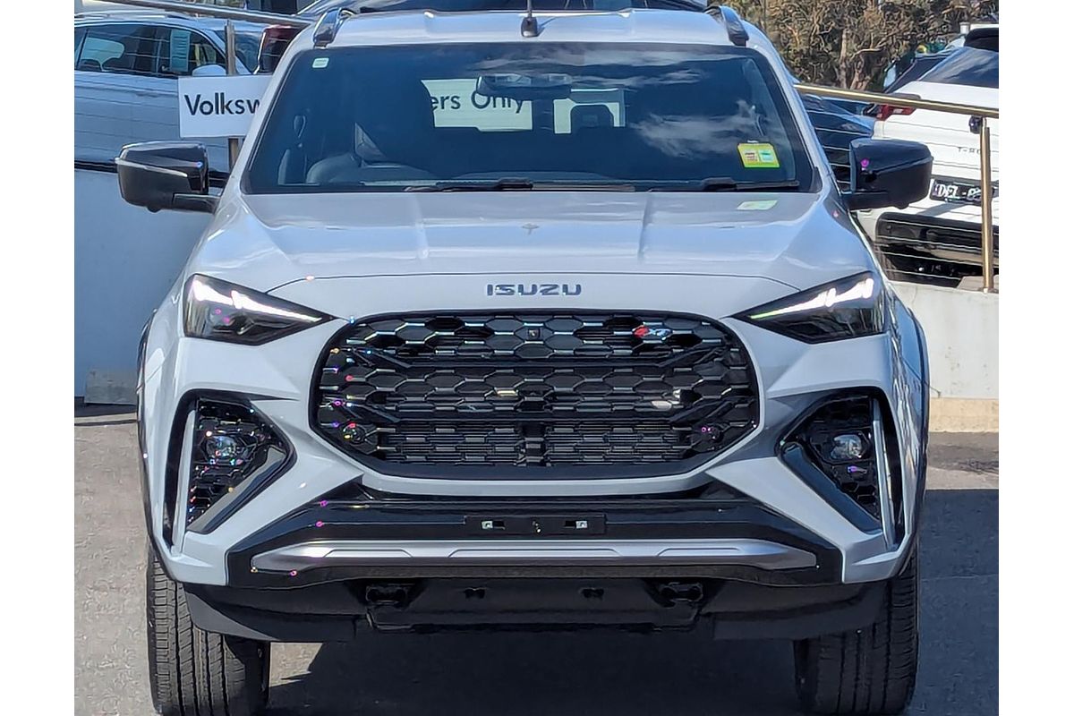 2025 Isuzu MU-X X-TERRAIN