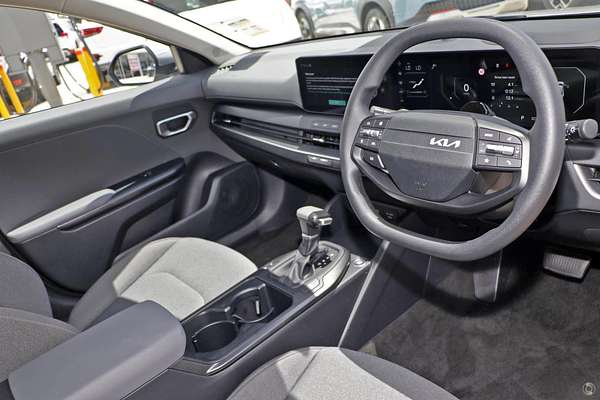 2025 Kia K4 S CL4m