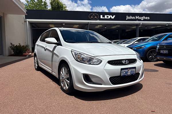 2018 Hyundai Accent Sport RB6