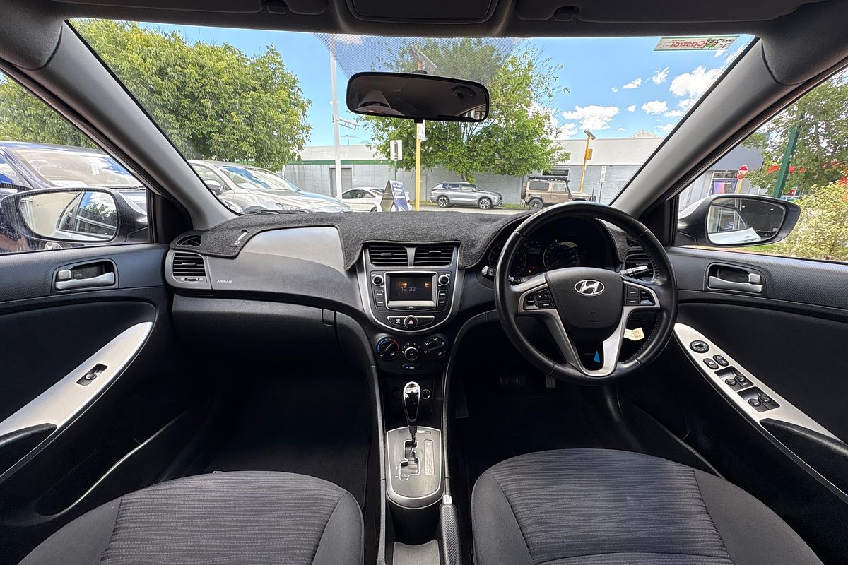 2018 Hyundai Accent Sport RB6